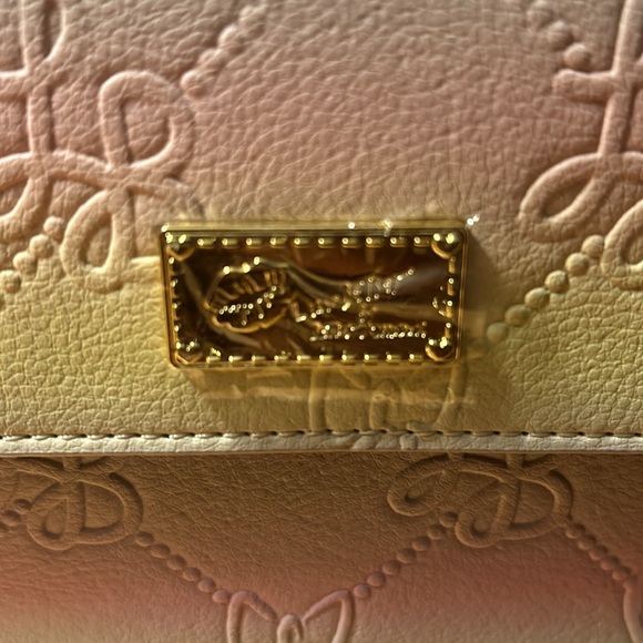 NWT Luv BETSEY JOHNSON Purse Crossbody Satchel Bag Addy Pastel LBADDY - Picture 3 of 16